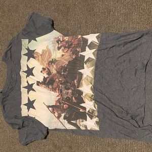 Hollister Graphic Tee - George Washington Boombox